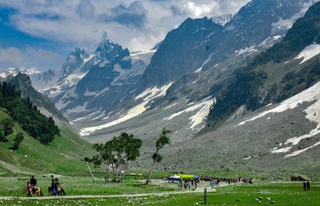 holiday packages to Kashmir